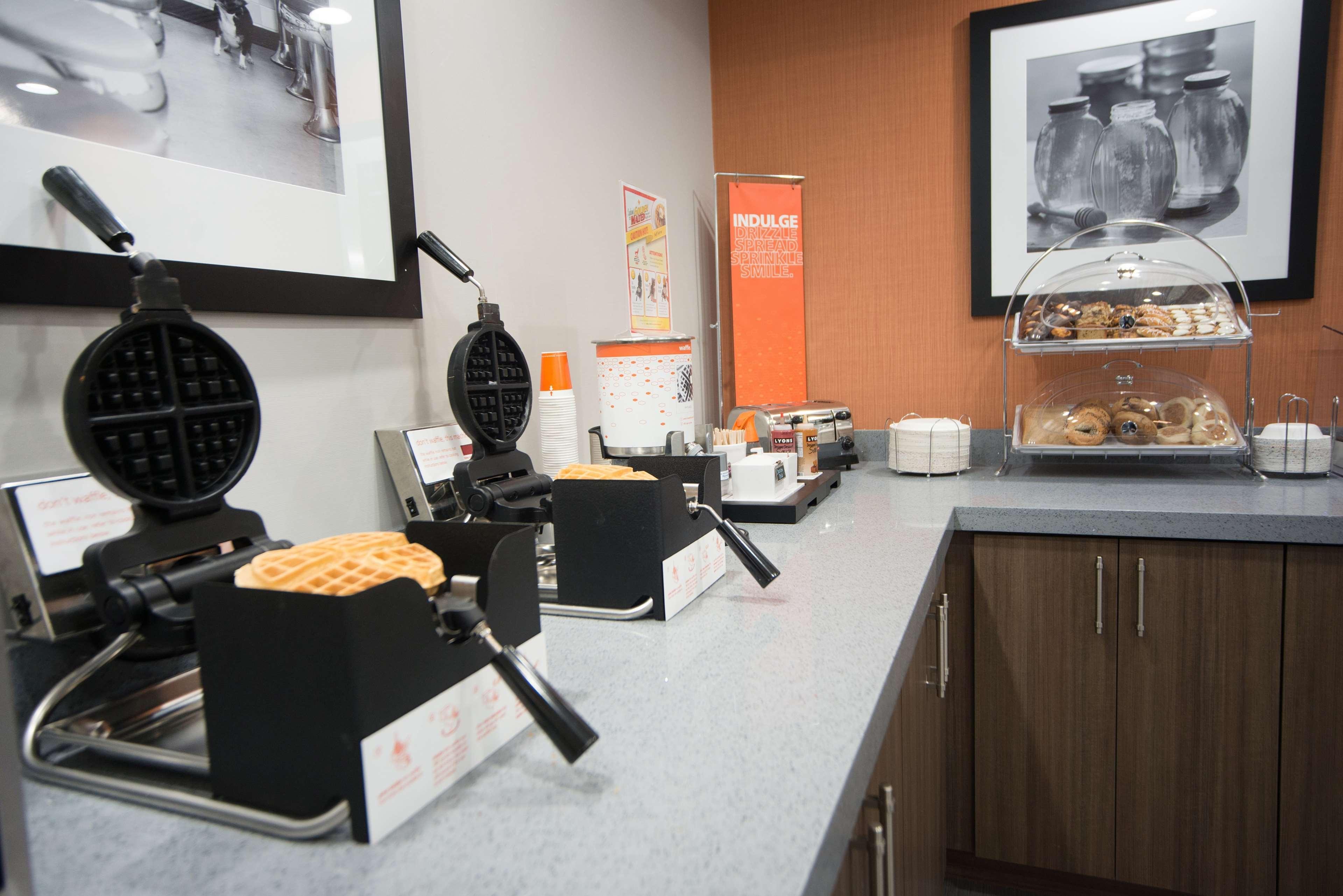 Hampton Inn & Suites Stillwater West Екстериор снимка