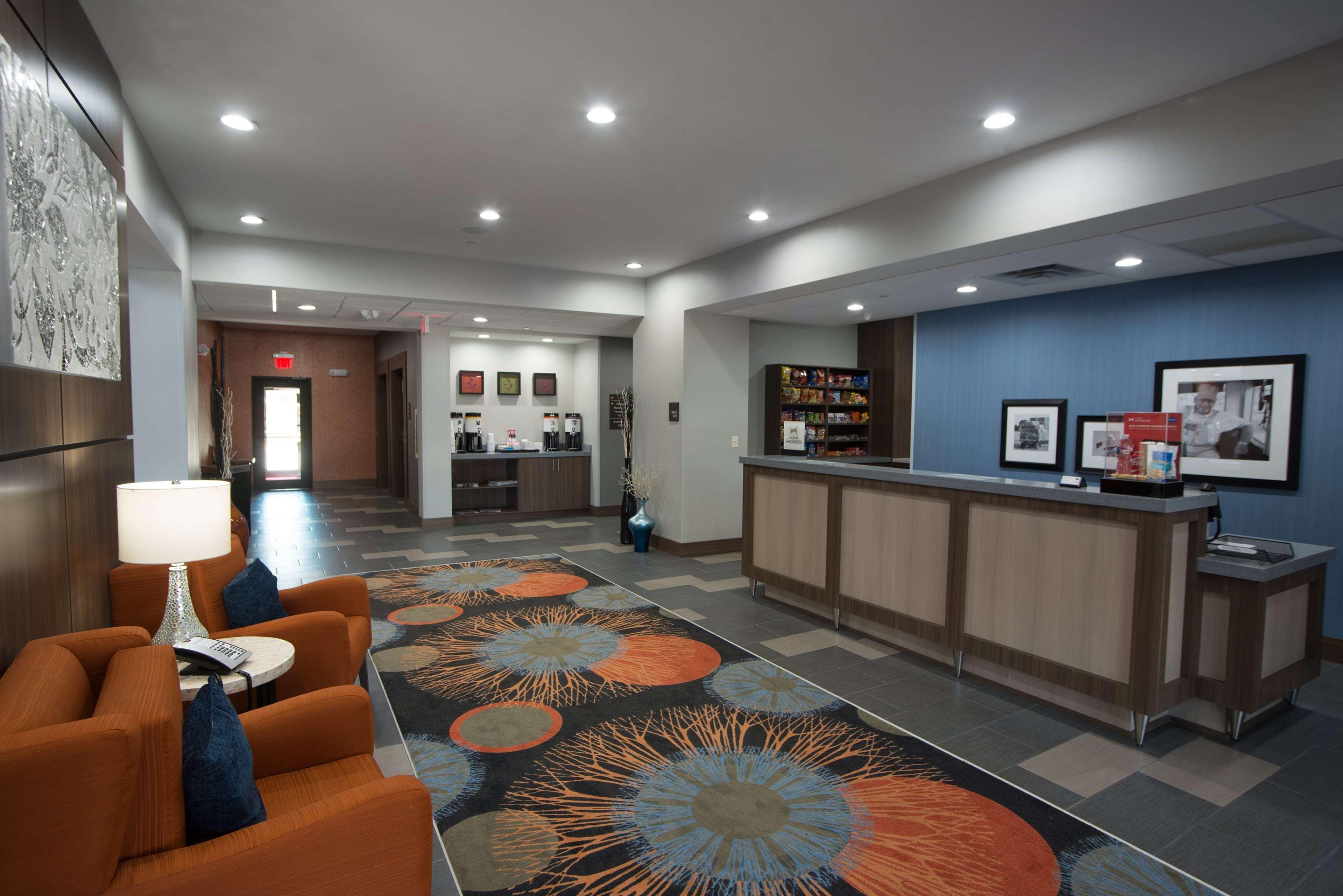 Hampton Inn & Suites Stillwater West Екстериор снимка