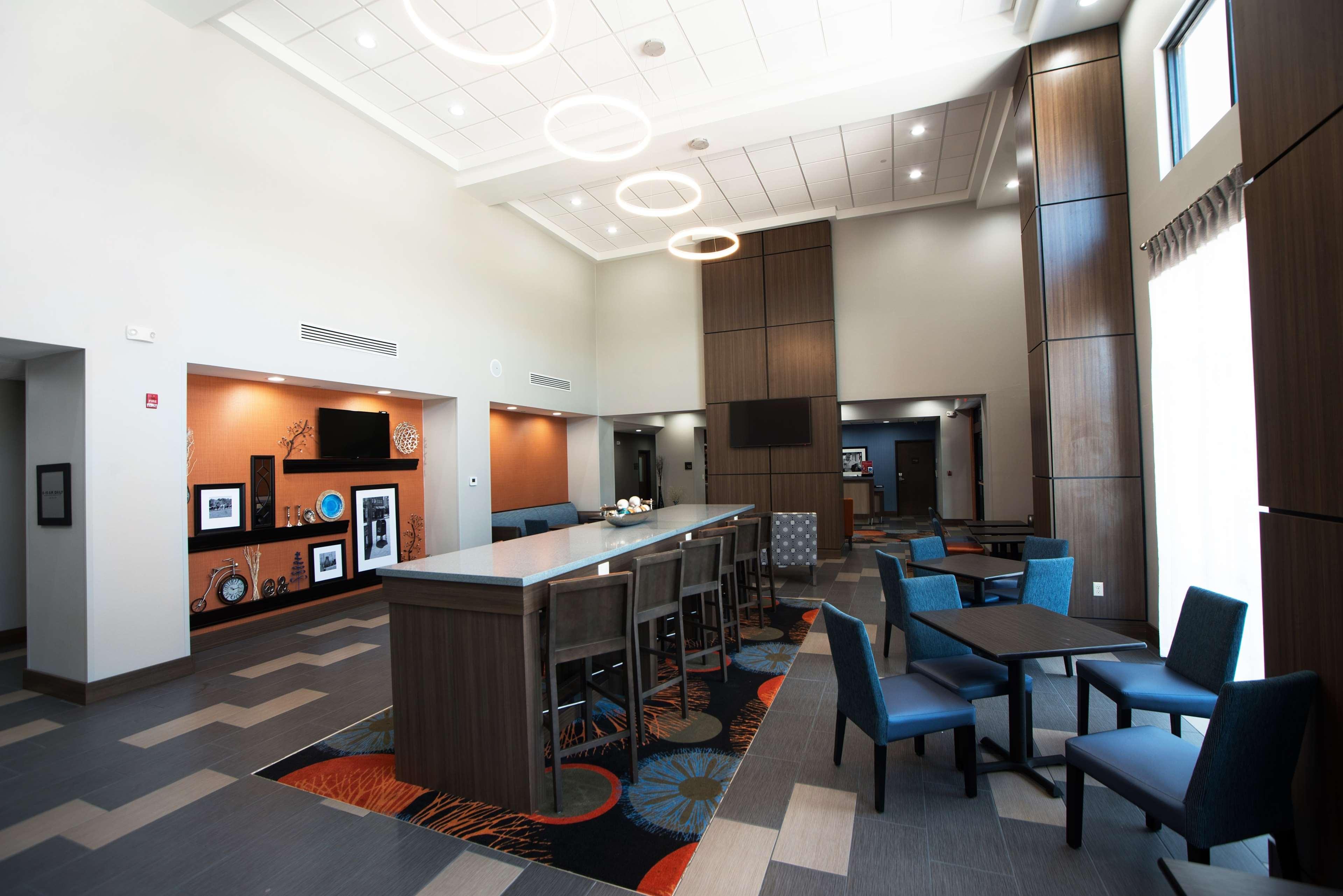 Hampton Inn & Suites Stillwater West Екстериор снимка