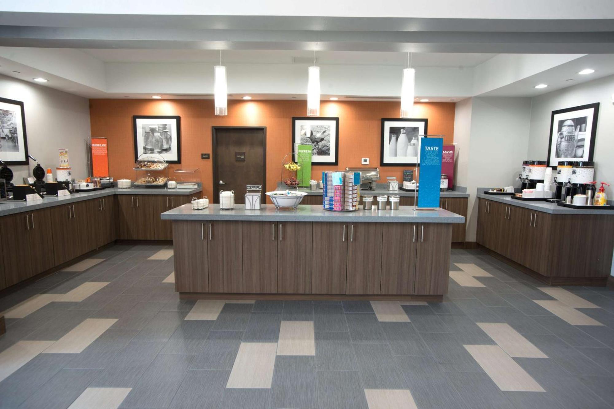 Hampton Inn & Suites Stillwater West Екстериор снимка